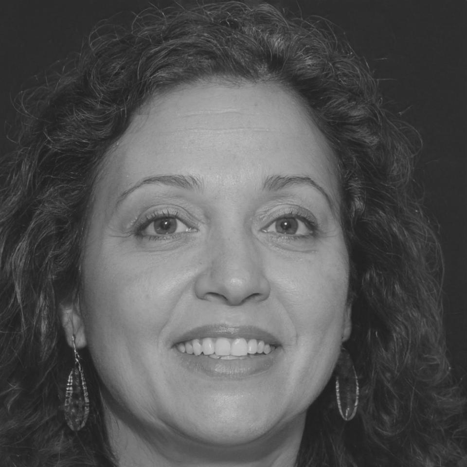 Portrait de Marie Dubois, experte en finances d'entreprise