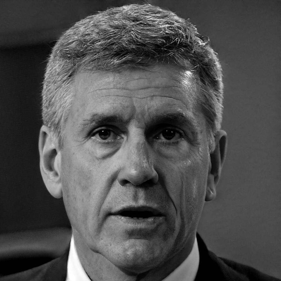 Thomas Dubois, Spécialiste en Stratégie Financière